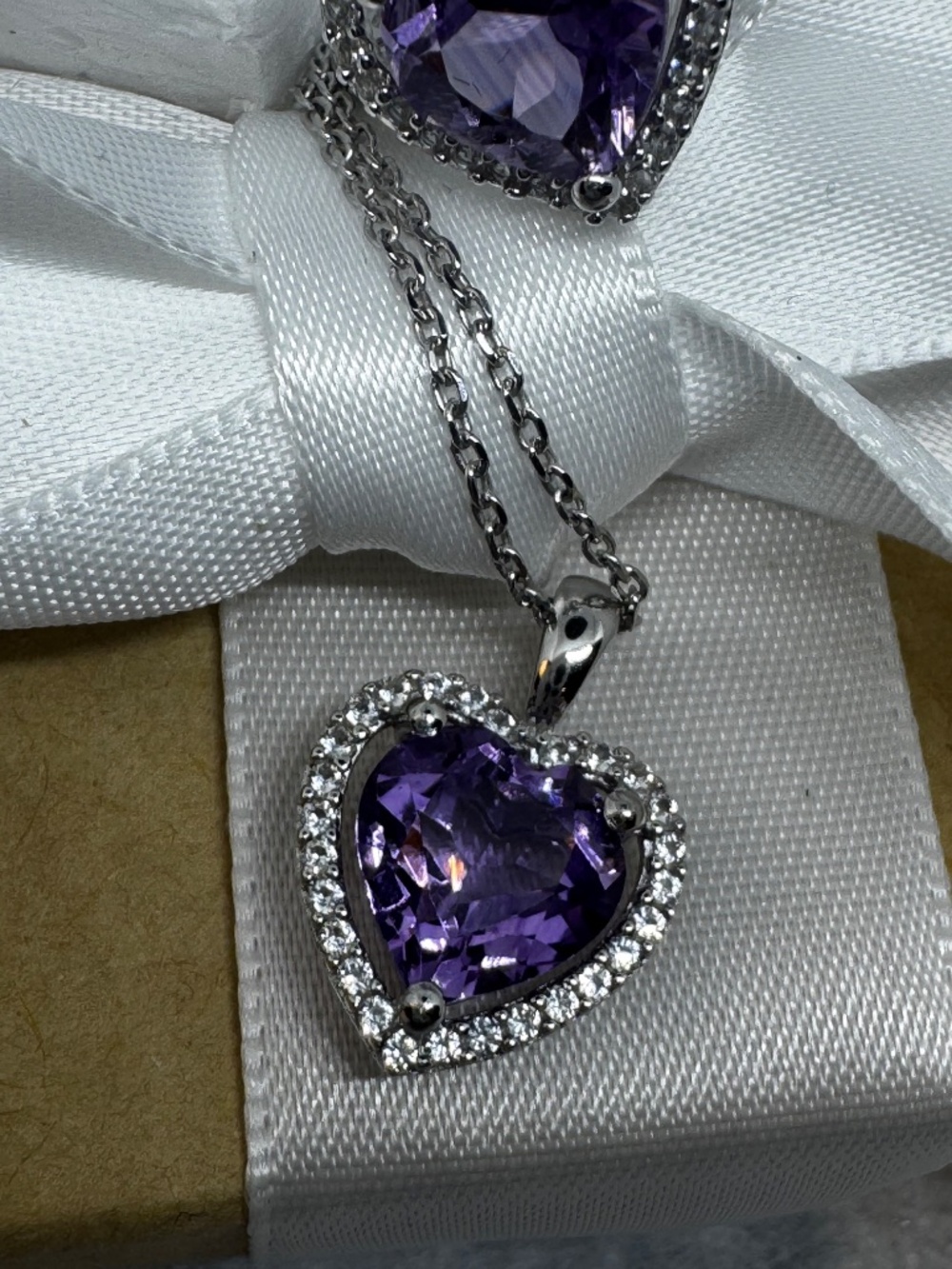 Natural Amethyst Set of Necklace Earrings and Ring - Picture 5 of 13